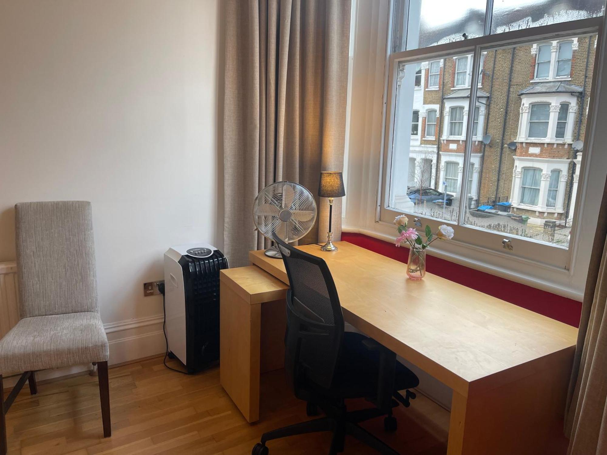 10 Min To The Heart Of London - Zone 2 - Charming 2 Bed Apartment エクステリア 写真