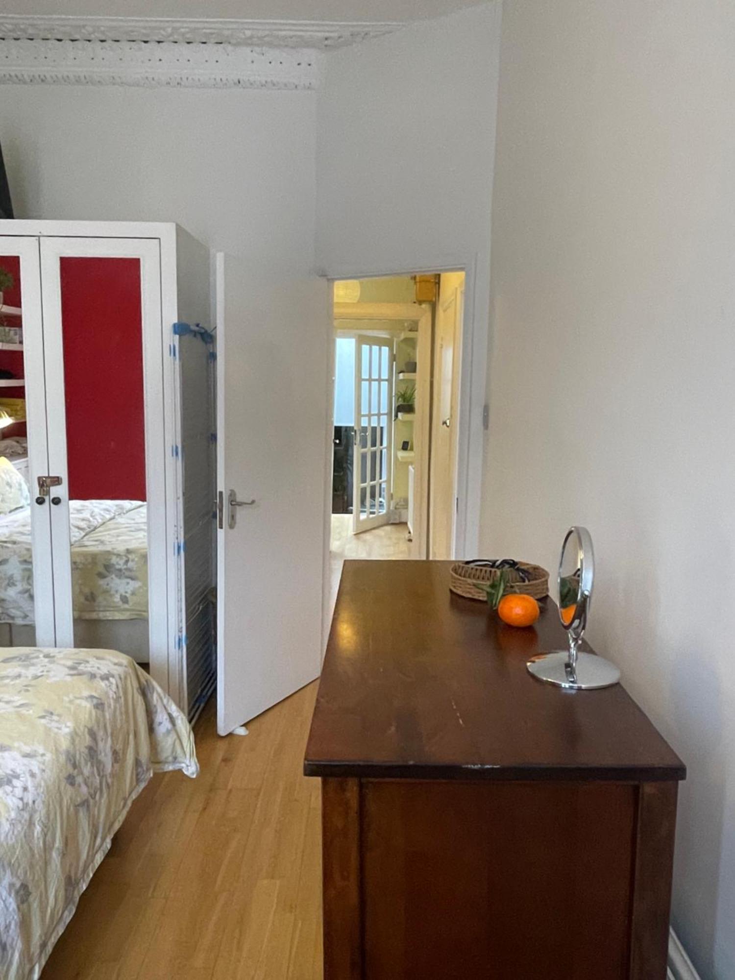 10 Min To The Heart Of London - Zone 2 - Charming 2 Bed Apartment エクステリア 写真